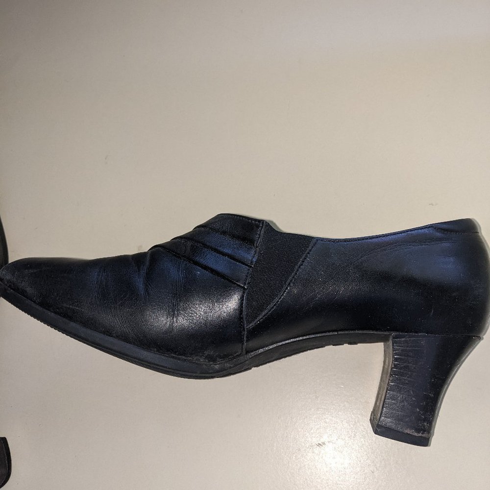 Beautifeet black mules